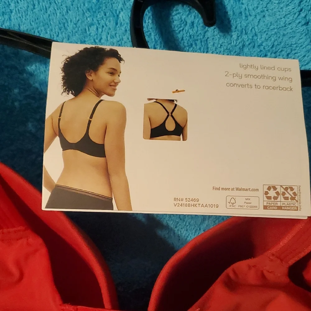 T-Shirt Seamless Bra in Red with Molded Cups